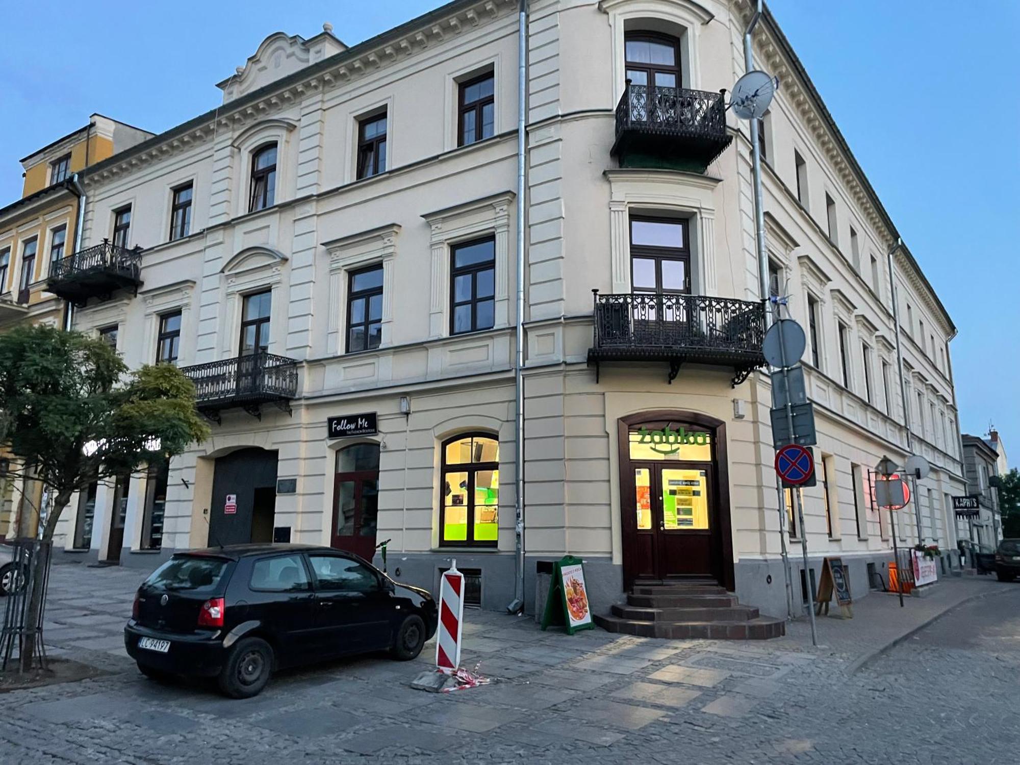 Apartamenty Luczkowskiego Z Widokiem Na Studnie 4 Хелм Экстерьер фото